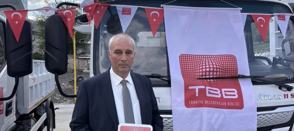 Kavakköy Belediyesi’ne Damperli Kamyon Hibe Edildi
