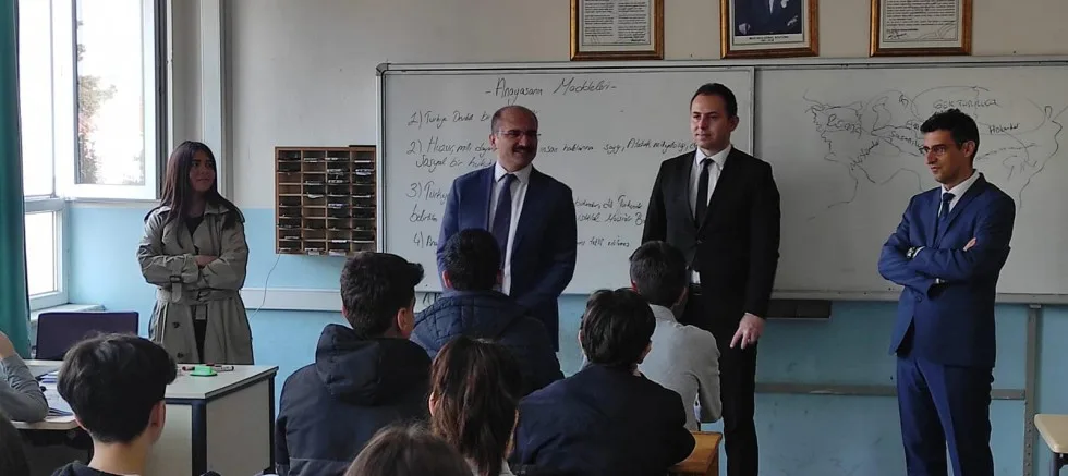 Kaymakam Abacı’dan Gelibolu Anadolu Lisesi’ne Ziyaret