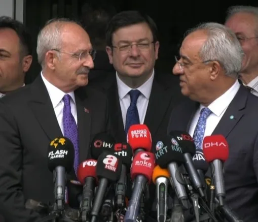 Kemal Kılıçdaroğlu'na CHP'li Erkek Eşlik Etti