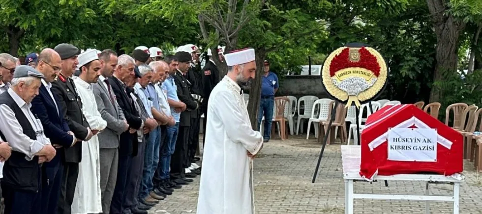 Kıbrıs Gazisi Ak, Son Yolculuğuna Uğurlandı
