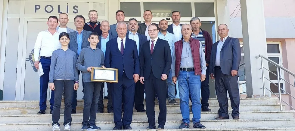 Kopça, Mazbatasını Aldı