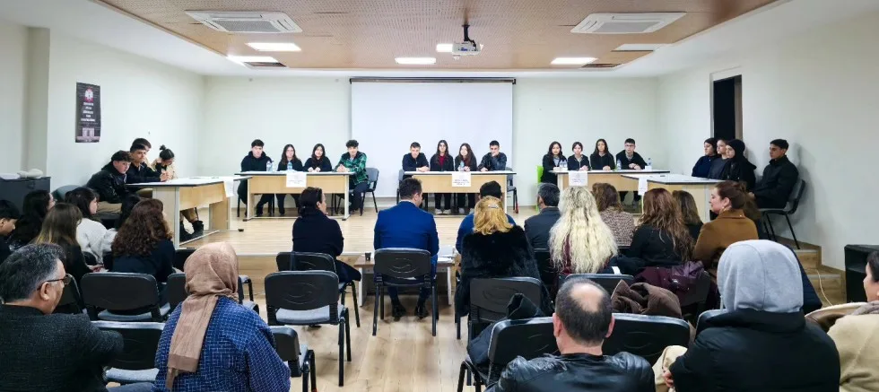 ‘Korkma! Gençliğin Ruhu Burada’ Bilgi Yarışmasının İlçe Finalı Yapıldı