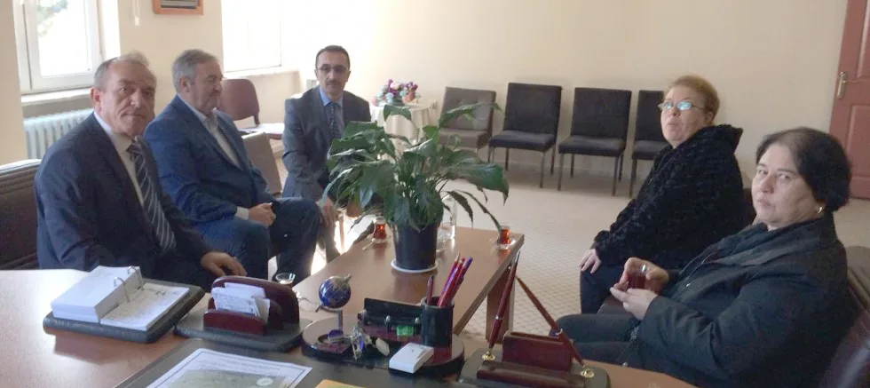 MHP’den Öğretmenlere Sürpriz Ziyaret