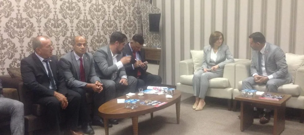 MHP’li Büyükzöngür, İstanbul’da Çanakkalelilerle Bir Araya Geldi
