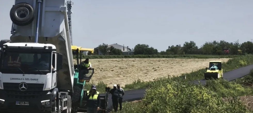 Ocaklı-Güneyli Yolunda Sıcak Asfalt Çalışması