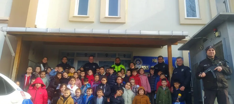 Öğrencilerden Emniyet Müdürlüğü’ne Ziyaret