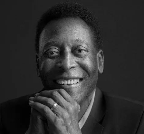 Özacar’dan Pele’yi Anma Mesajı