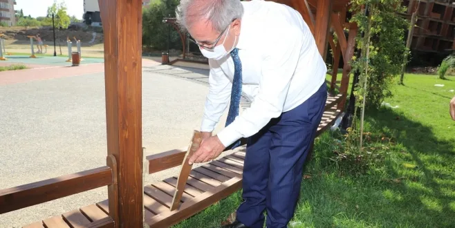 Parkın Açılışı Yapılmadan Zarar Verildi