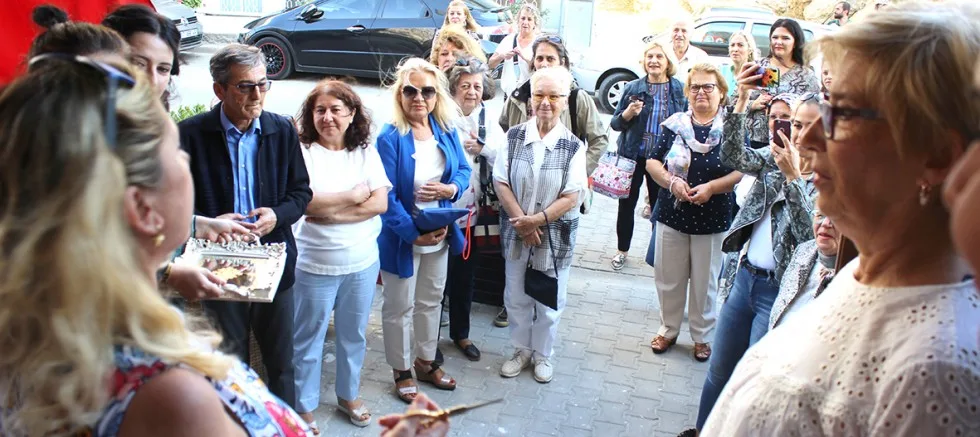 Pera Kafe Açıldı