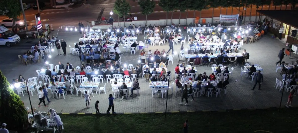 Şehit Koray Onay Devlet Hastanesi’nde GELENEKSEL iFTAR SOFRASI