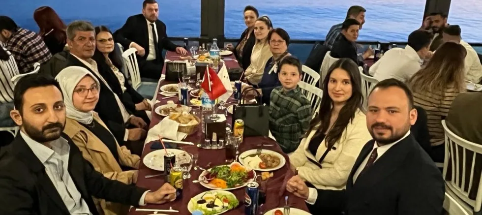 Sezerler A.Ş.’den Çalışanlarına İftar Yemeği