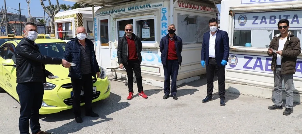 Şoför Esnafına Maske Dağıtıldı