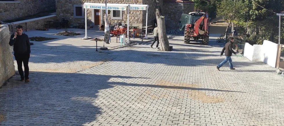 Tarihi Hamamın Çevre Düzenlemesi Sona Yaklaştı