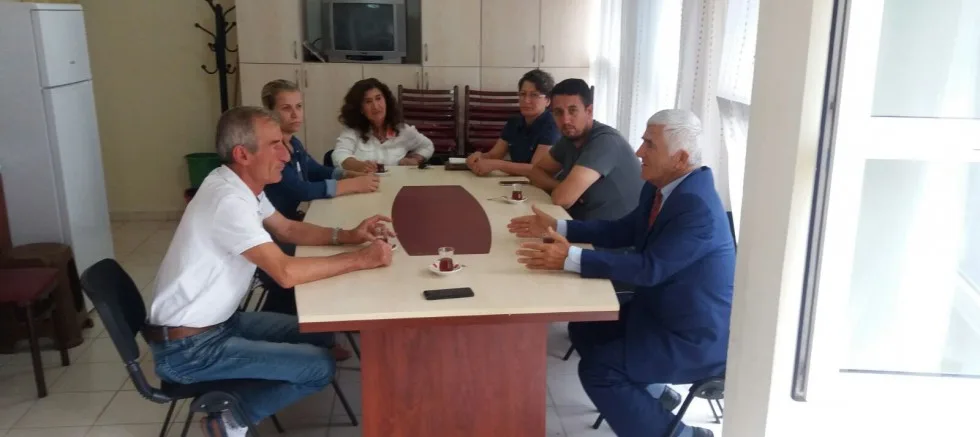 TRİATLON TAKIMI CHP BAŞKANI KAYA’YI ZİYARET ETTİ