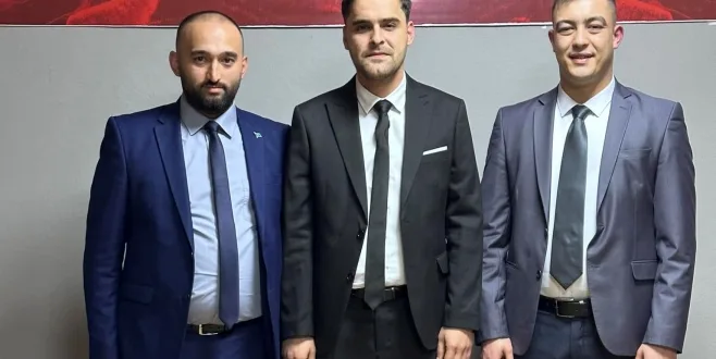 Ülkü Ocakları’nda Bayrak Değişimi