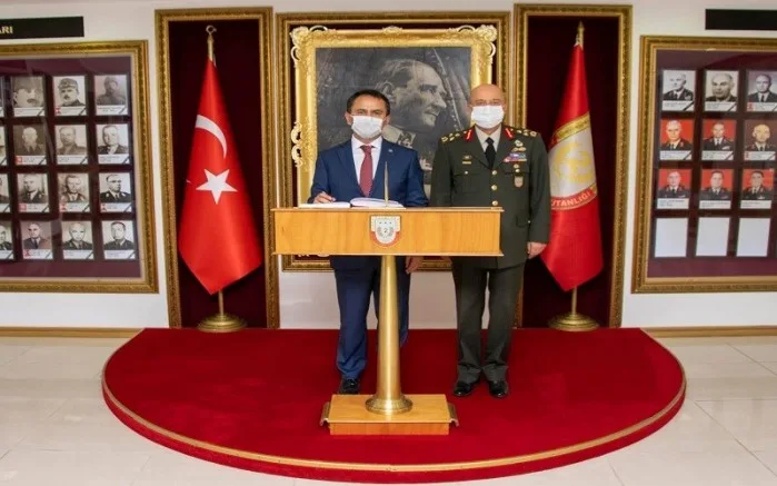 Vali Aktaş’tan, 15 Temmuz’da Korgeneral Aksakallı’ya Ziyaret
