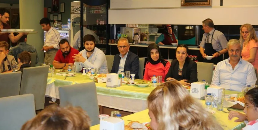 Yahya Çavuş’un İftar Yemeği