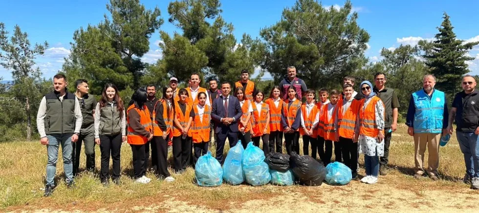 Yeniköy’de ‘Orman Benim’ Etkinliğiyle Doğa İçin El Ele